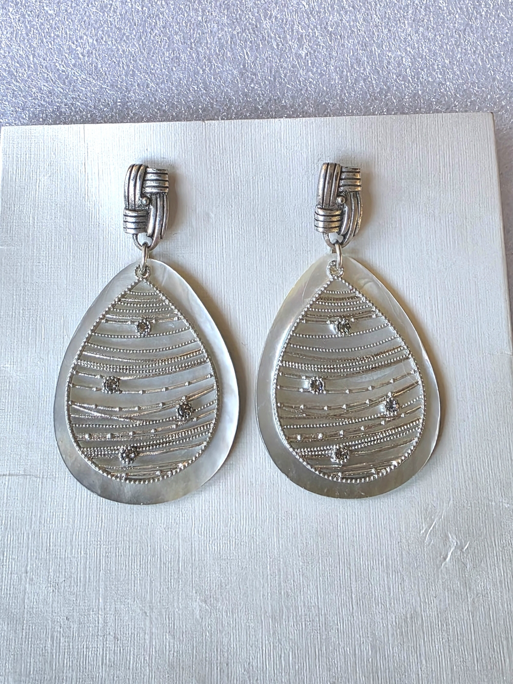 These are John Michael Richardson Handcrafted Post Pierced Dangle Earrings - Picture 4 of 14